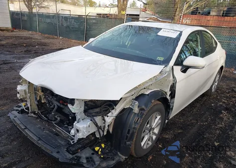 2025 Toyota Camry Le из США, поврежденный, VIN 4T1DAACK2SU067028